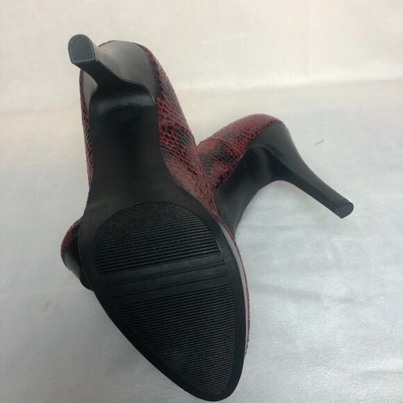 Sophia Vergara Platform Heels Faux Snake Skin Red Black Sz.7.      B1 - Picture 9 of 9